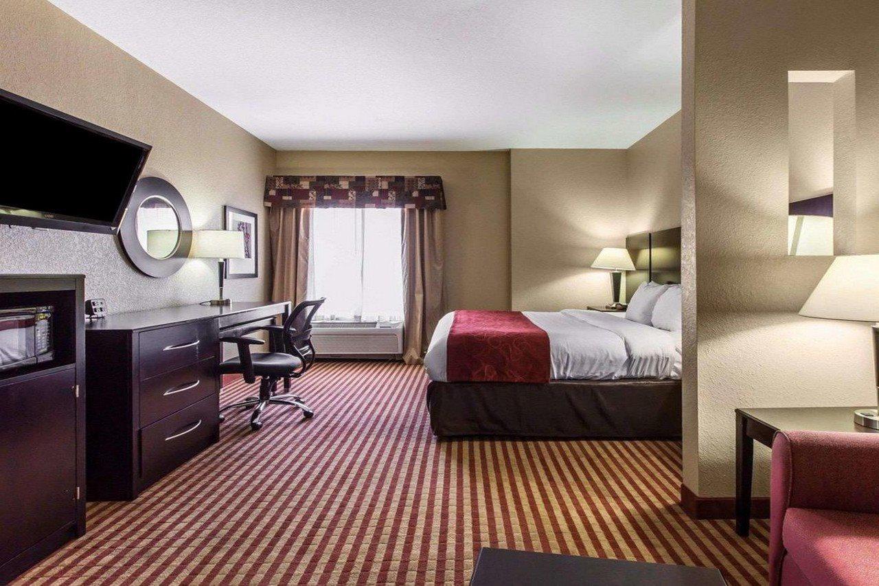 Comfort Suites Уейкрос Екстериор снимка