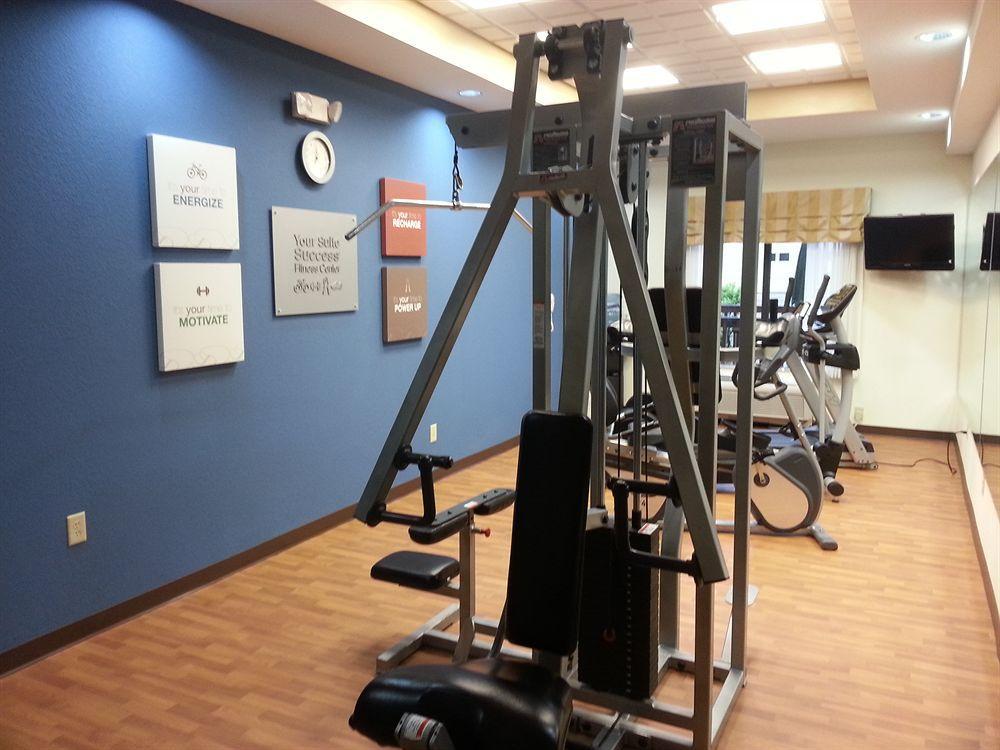 Comfort Suites Уейкрос Екстериор снимка