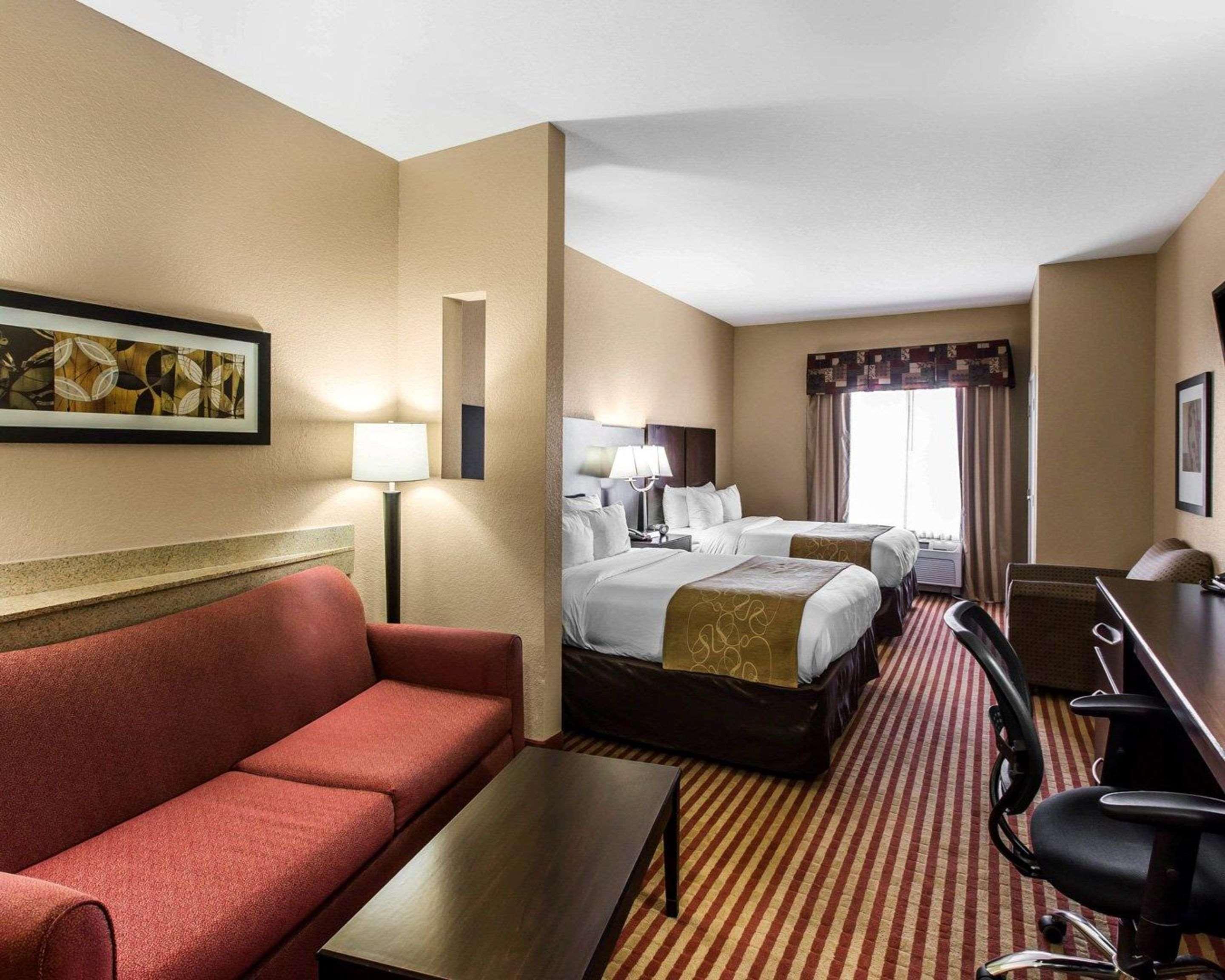 Comfort Suites Уейкрос Екстериор снимка