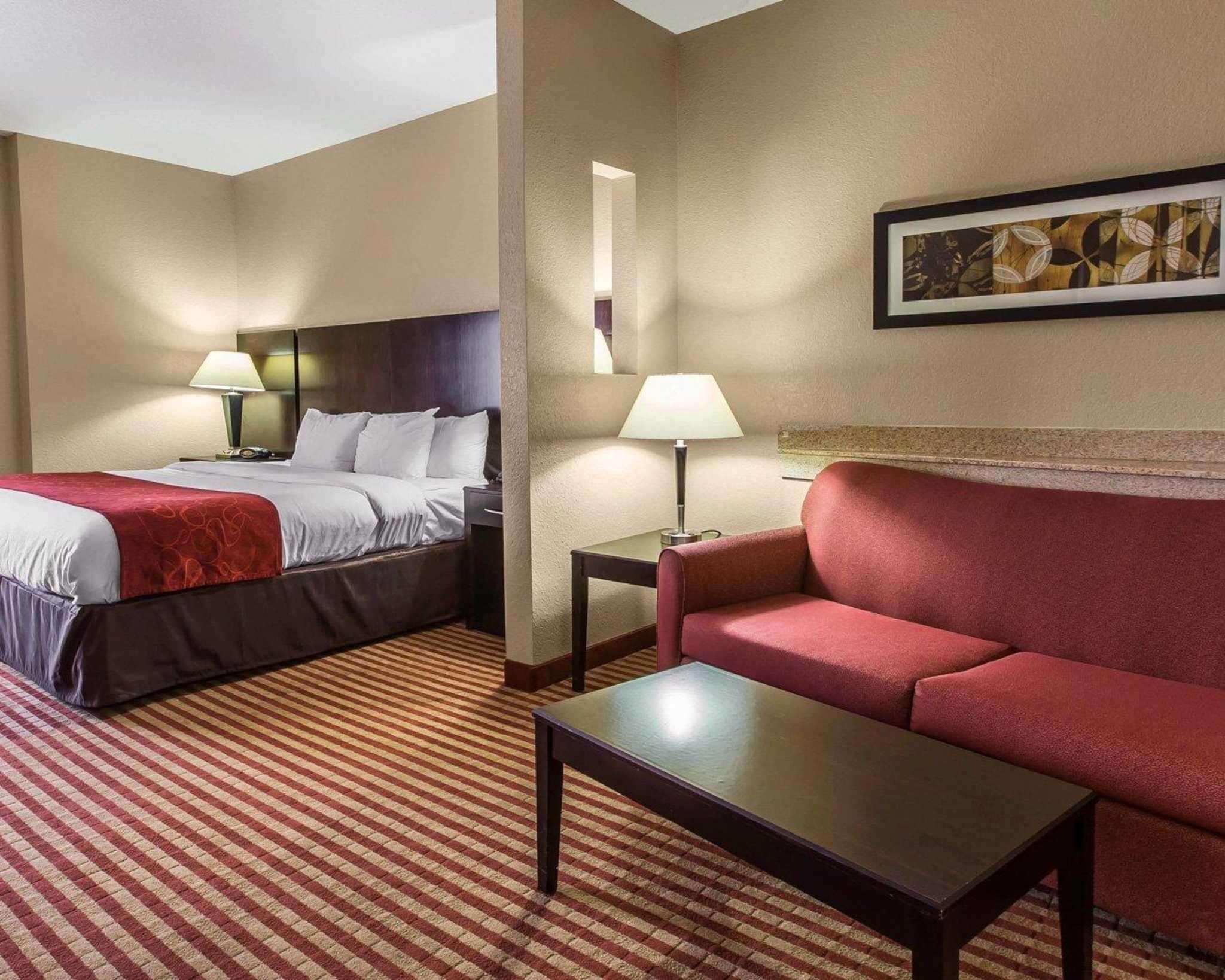 Comfort Suites Уейкрос Екстериор снимка