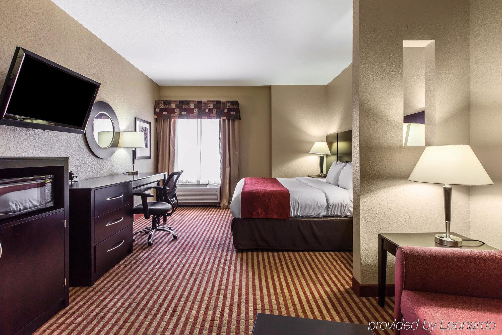 Comfort Suites Уейкрос Екстериор снимка