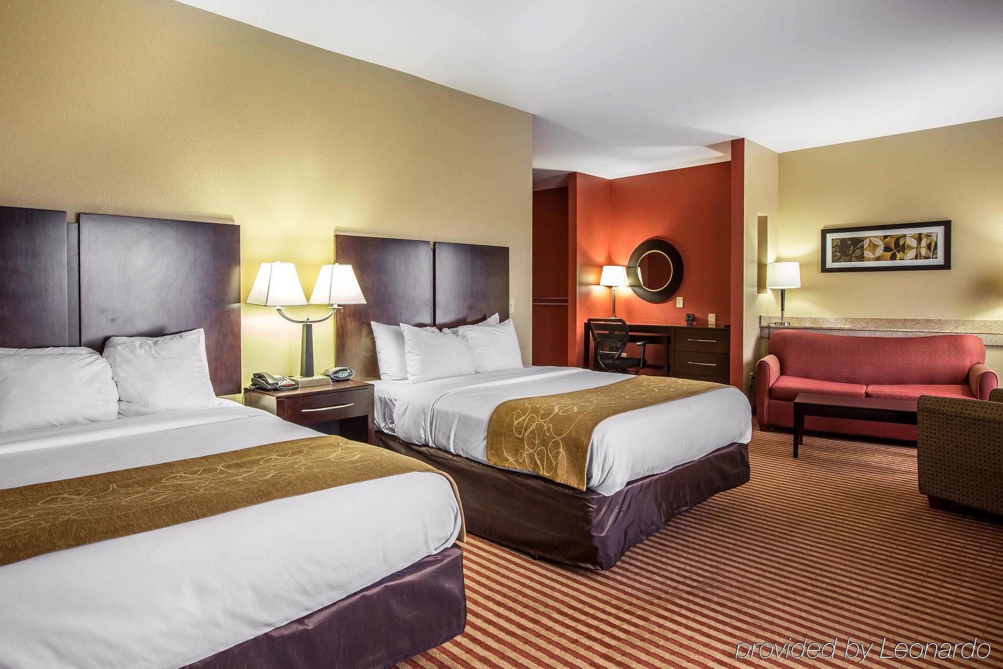 Comfort Suites Уейкрос Екстериор снимка