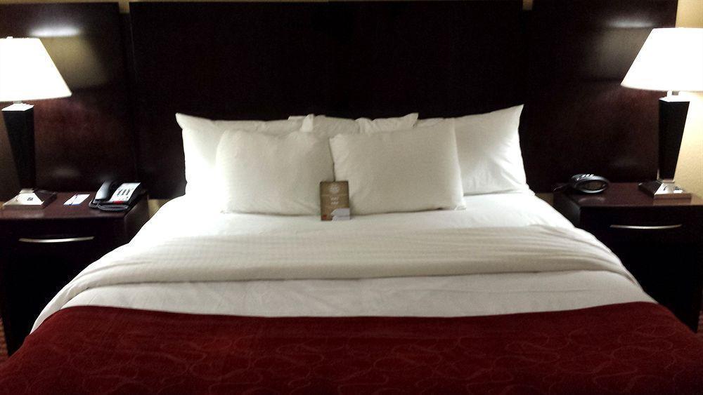 Comfort Suites Уейкрос Екстериор снимка